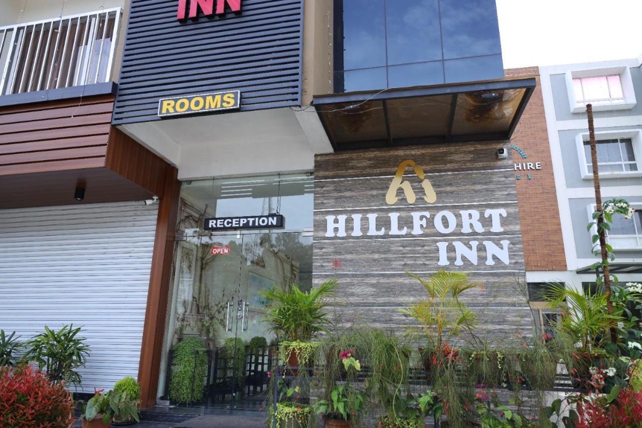 Hillfort Inn Sultan Bathery Exterior photo